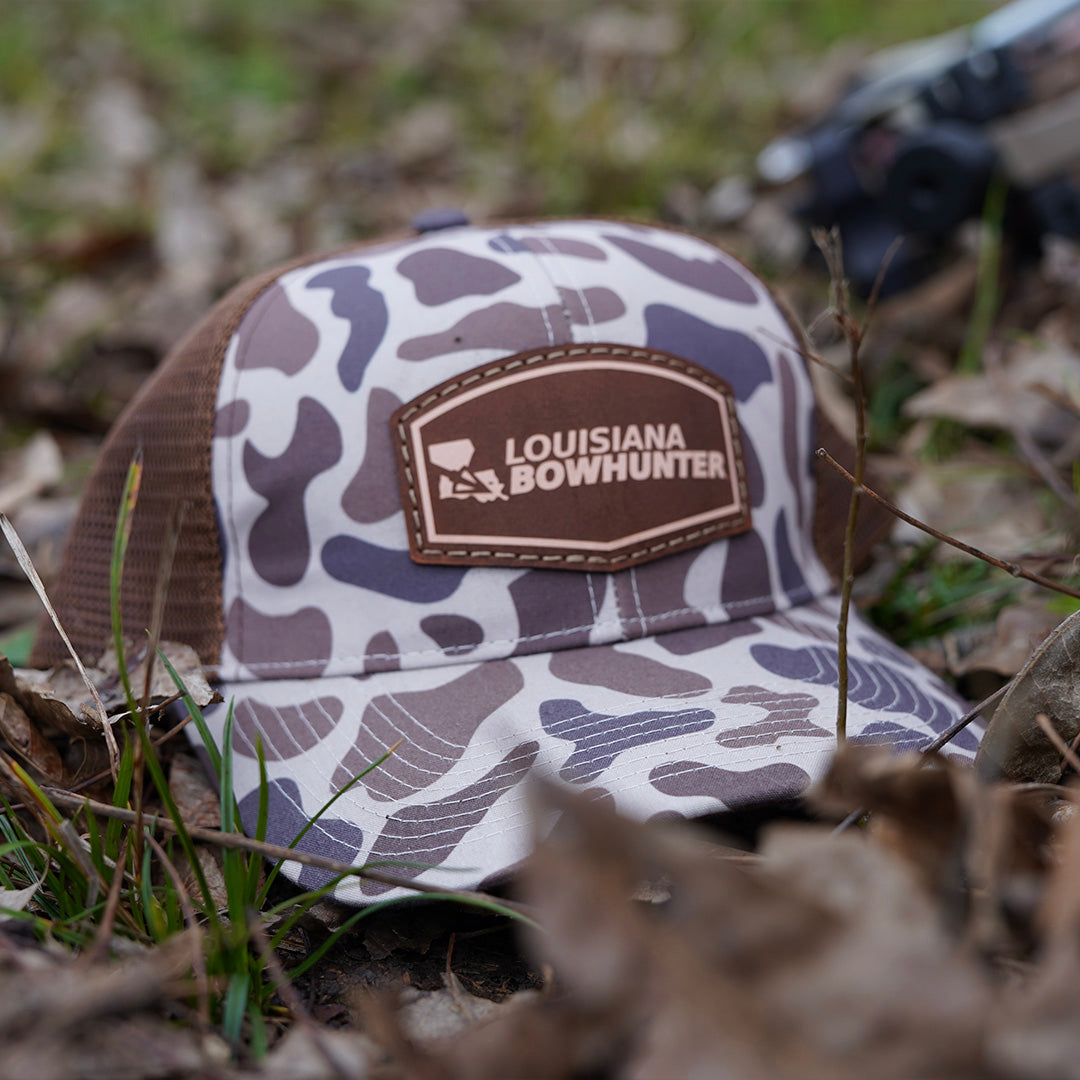 Charcoal Full Logo Hoodie – Louisiana Bowhunter